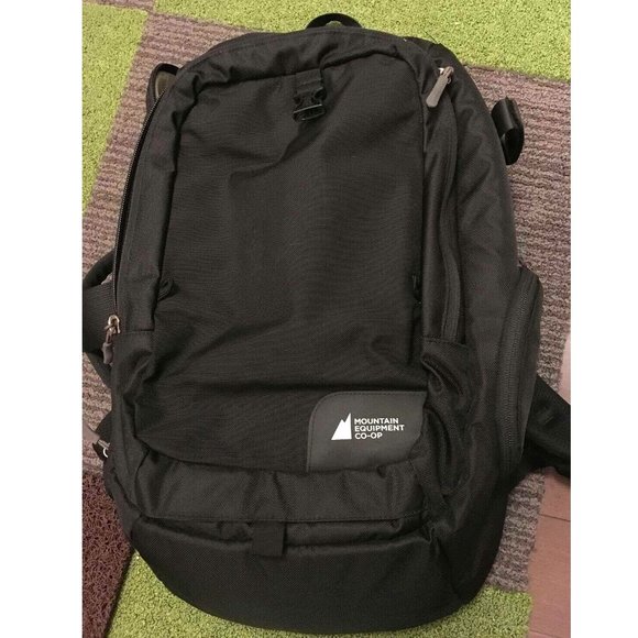 mec laptop backpack
